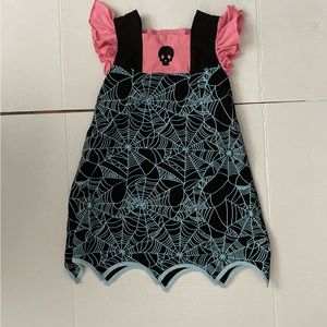 Girls Vampirina inspired dress size 7